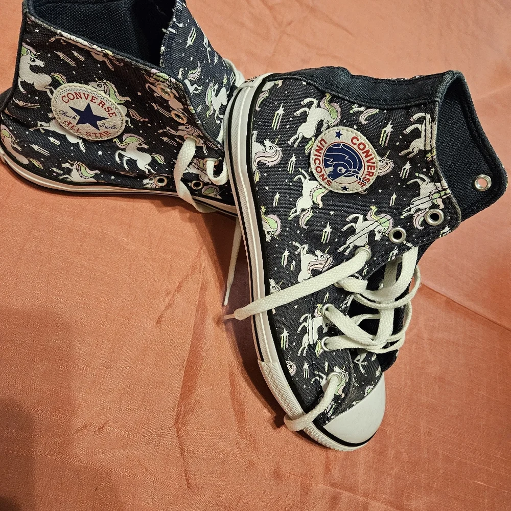 Converse - Hi Top Unicorn Navy White Pink Sneakers US size 5.